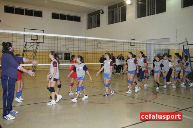 101124_U16Bagheria 190y_tn.jpg